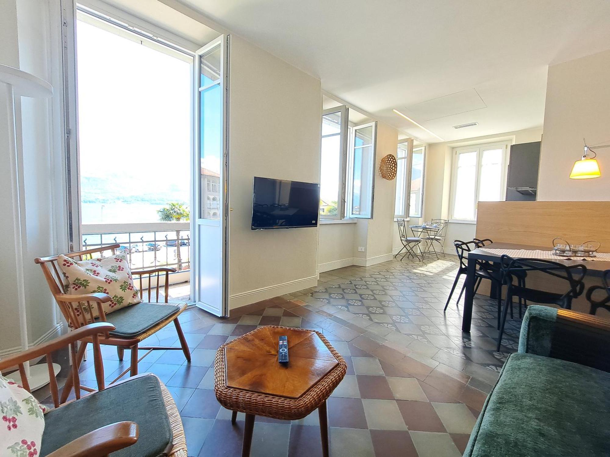 Immobillario - Domus Palmae Apartment Domaso Ngoại thất bức ảnh